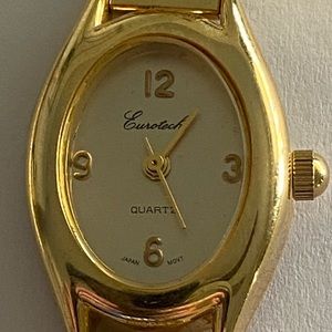 Vintage Eurotech Women’s Watch 7-1/2 long 19mm face Gold tone. New Battery